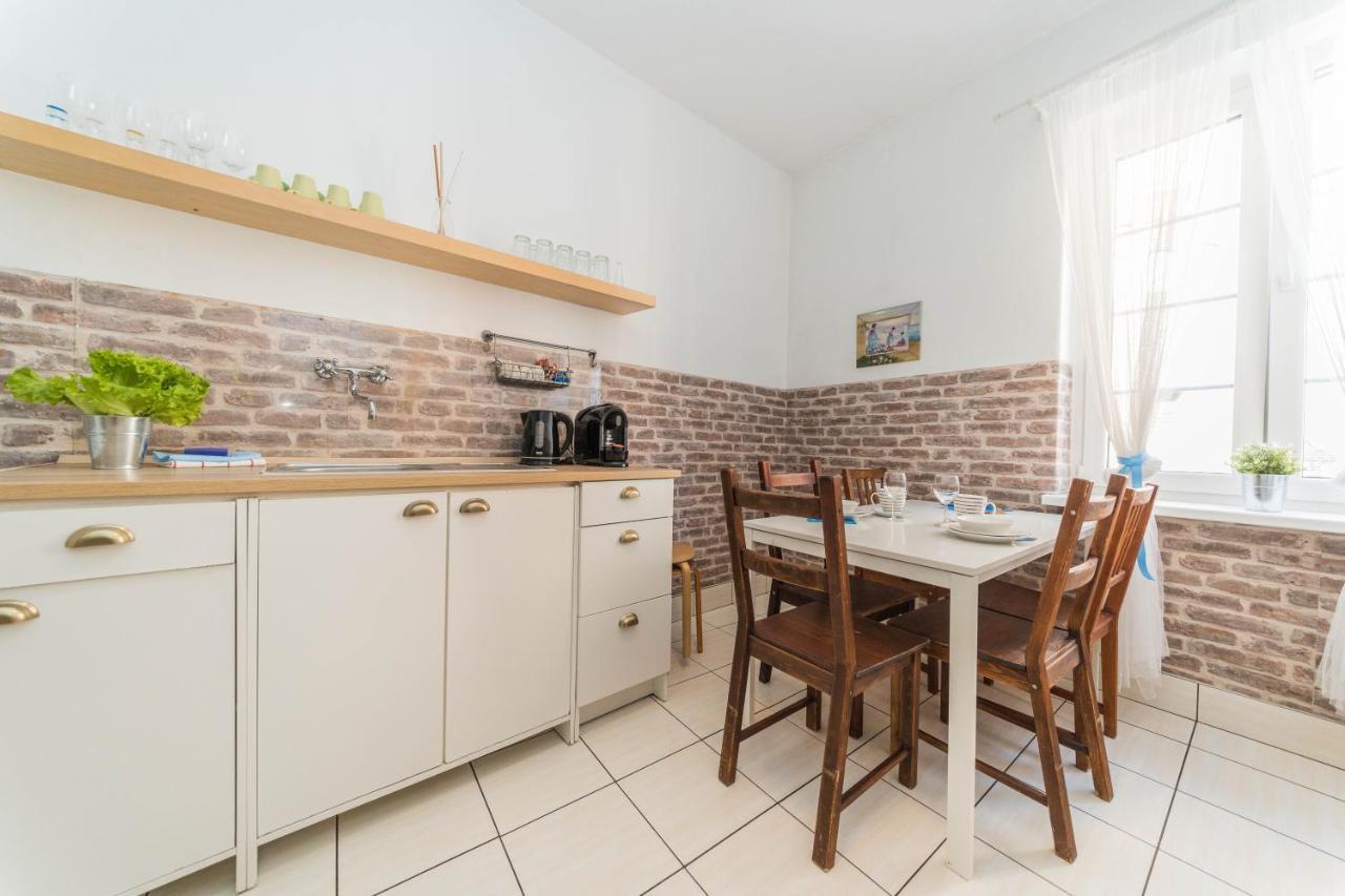 Apartament Przytulny Starowka Old Town Piwna Danzica Esterno foto