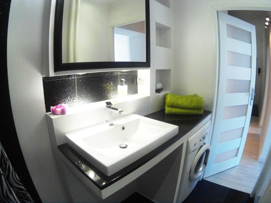 Apartament Przytulny Starowka Old Town Piwna Danzica Esterno foto